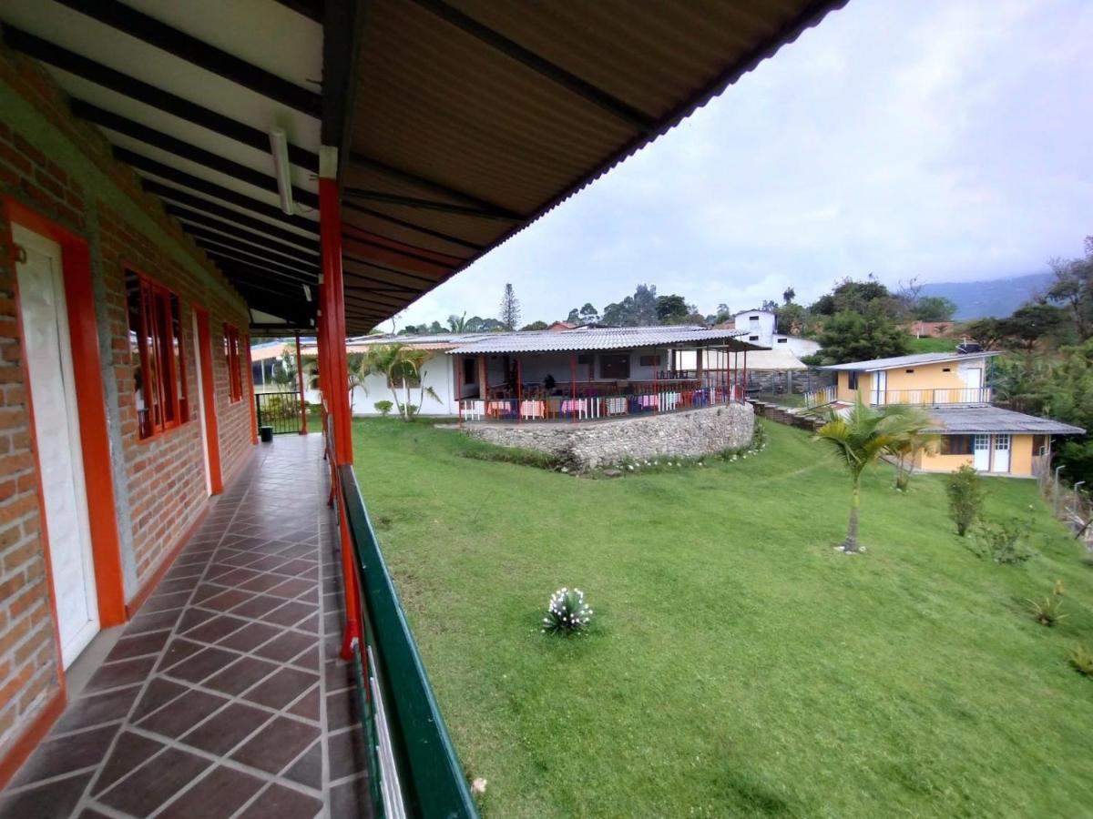 Finca Hotel La Fragata Santa Rosa de Cabal Esterno foto